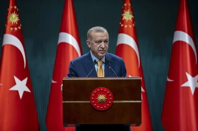 SON DAKİKA: Tam kapanma kısıtlamaları bitiyor! İşte Türkiye'nin kademeli normalleşme ve açılma takvimi