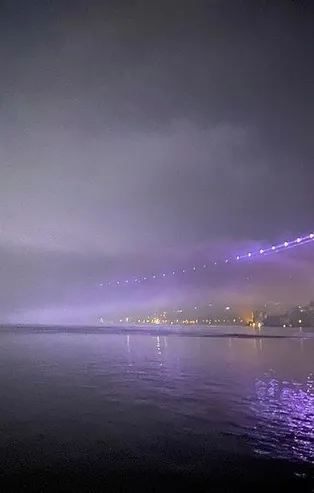 İstanbul Boğazı gemi trafiğine kapatıldı