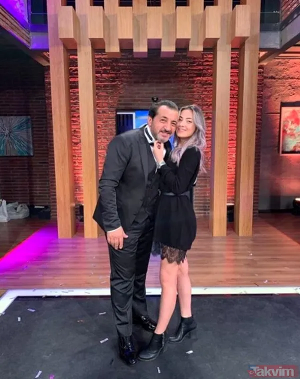 Mustafa Topaloğlu'nun oğlu da kendi gibi ünlü! İşte 63 yaşındaki 'Uzaylı Türkücü'nün oğlu Çağlayan... - 24