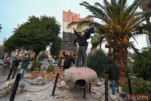 Esad rejiminin yıkılması sonrası Suriye meydanları bayram yeri! Şam, Halep, Humus... Başkan Erdoğan'a teşekkür - 11