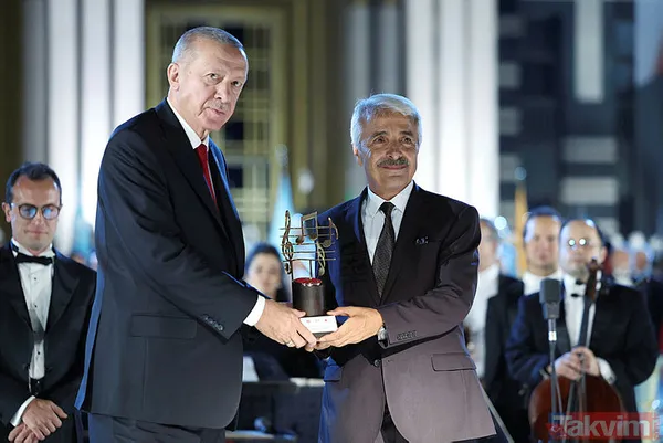 Cumhurbaşkanlığı Külliyesi'nde tarihi anlar! 30 Ağustos Zafer Bayramı coşkuyla kutlandı - 33