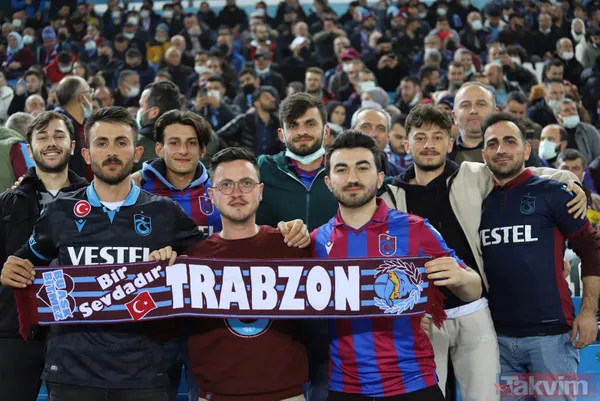Lider Trabzon'a taraftarından tam destek! Trabzonspor - Gaziantep FK maçından renkli görüntüler... - 25