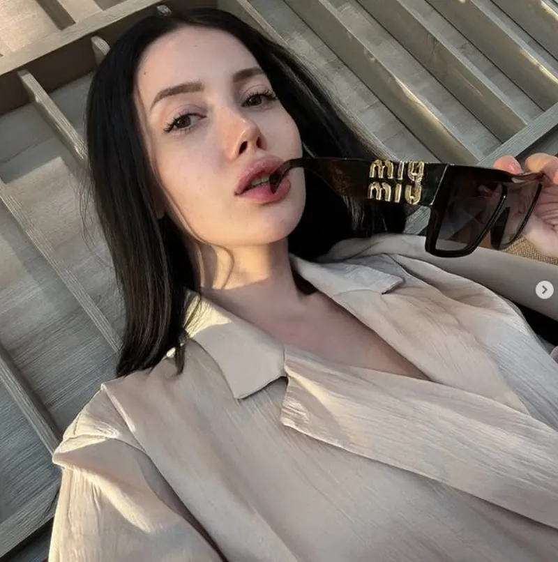 kismetse-olur-cansel-ayanoglunun-ifadesinde-8-yillik-iliski-itirafi-tek-bagimliligim-estetik-1776280319565.jpeg Kısmetse Olur Cansel Ayanoğlu'nun ifadesinde "8 yıllık ilişki" itirafı: Tek bağımlılığım estetik-3