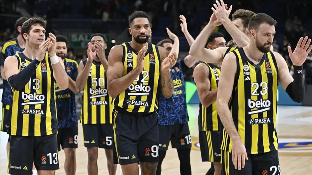 Fenerbahçe basketbolda devrilmiyor