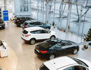 Sıfır otomobil ile makas iyice açıldı! Şoke eden fiyatlar