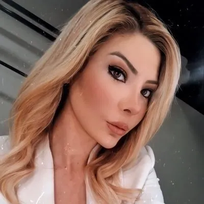 Ünlü model hayatının şokunu yaşadı! Saplantılı takipçisi...-3