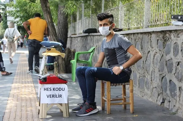 hes-kodu-diyarbakirli-arzuhalcinin-gecim-kaynagi-oldu-1600845567788.jpg HES kodu Diyarbakırlı gencin gelir kapısı oldu!-5