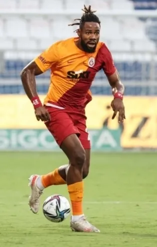 Galatasaray'da yaprak dökümü başlıyor!