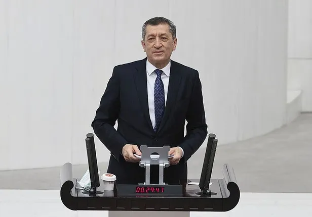 son-dakika-milli-egitim-bakani-ziya-selcuktan-yuz-yuze-egitim-aciklamasi-sartlarin-olgunlasmasini-bekliyoruz-1607879257414.jpeg
