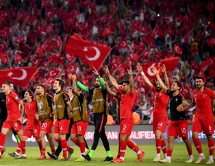 Tottenham'ın yeni teknik direktörü Jose Mourinho'nun gözü bakın hangi milli yıldızda!