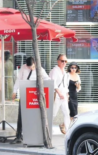 Ailesinin izinde aşk! Lidya Özdemiroğlu kendisinden 31 yaş büyük sevgilisiyle görüntülendi