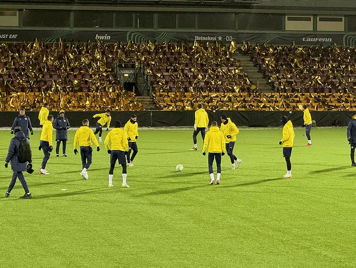 fenerbahce-nordsjaelland-maci-saat-kacta-fb-nordsjaelland-maci-hangi-kanalda-yayinlanacak-muhtemel-11ler-1701339169294.jpg Fenerbahçe - Nordsjaelland maçı saat kaçta? FB - Nordsjaelland maçı hangi kanalda yayınlanacak? Muhtemel 11'ler...-4