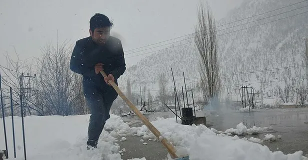 Şırnak’ta kar yağışı nedeniyle 11 köy yolu ulaşıma kapandı