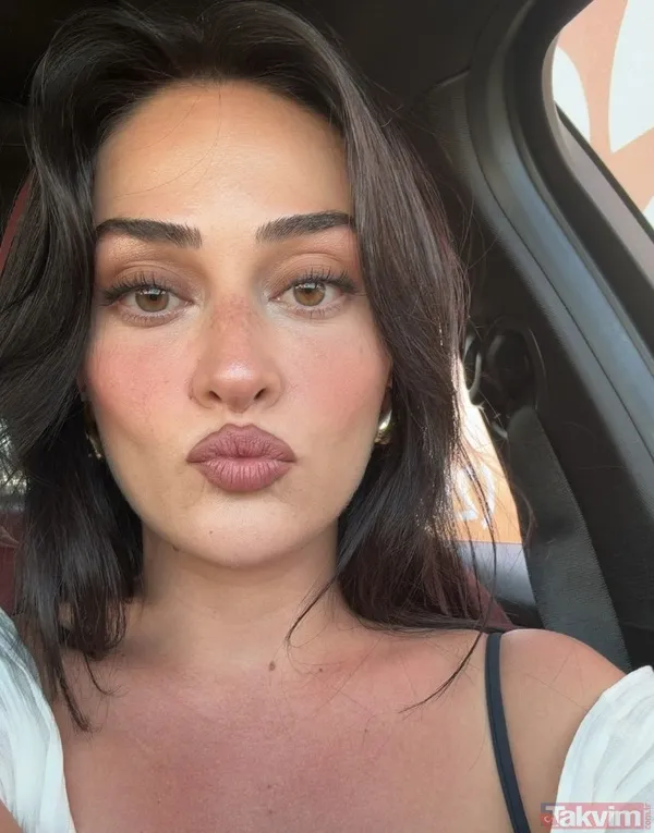 Gökhan Töre'den sonra gönlünü Faruk Sabancı'ya kaptırdı! Esra Bilgiç yeni aşkıyla ilk kez el ele yakalandı! - 3