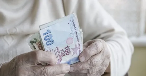 ATM’den anında çekebilirsiniz! SGK-SSK ve Bağkur’lu emekliye 1000-1.150-1.500 ve 2.000 hesaba yatıyor!