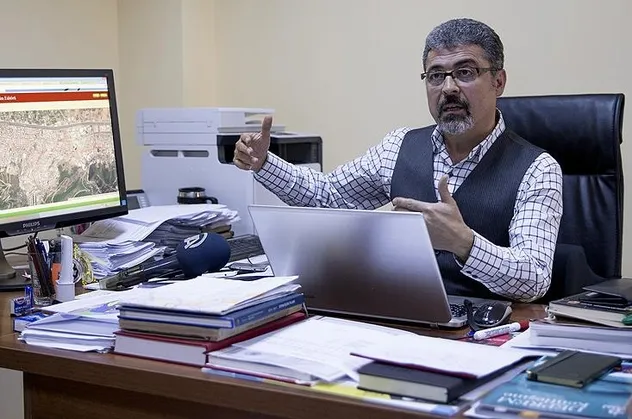 Ünlü profesörden korkutan deprem tahmini! İki ilde yıkıcı olabilir