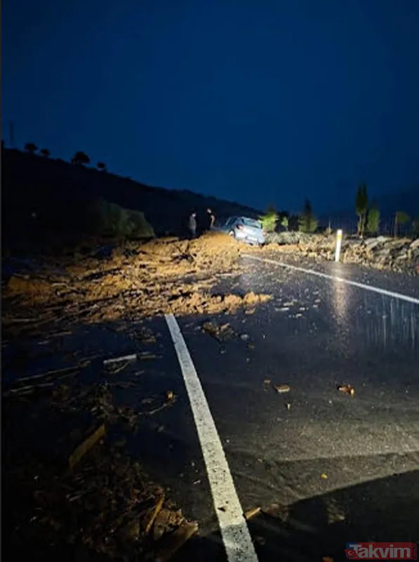 Gökçeada'da yağış sonrası sel ve heyelan! Evleri su bastı yol kapandı - 4