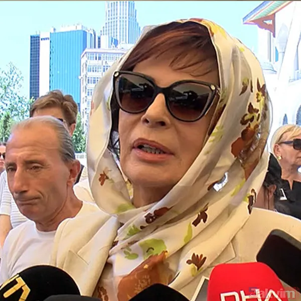 Aşk-ı Memnu’nun Şayeste’si Fatma Karanfil son yolculuğuna uğurlandı! Hülya Koçyiğit son görüşmesini anlattı! “Ben konuştum, o gözleriyle...” - 10