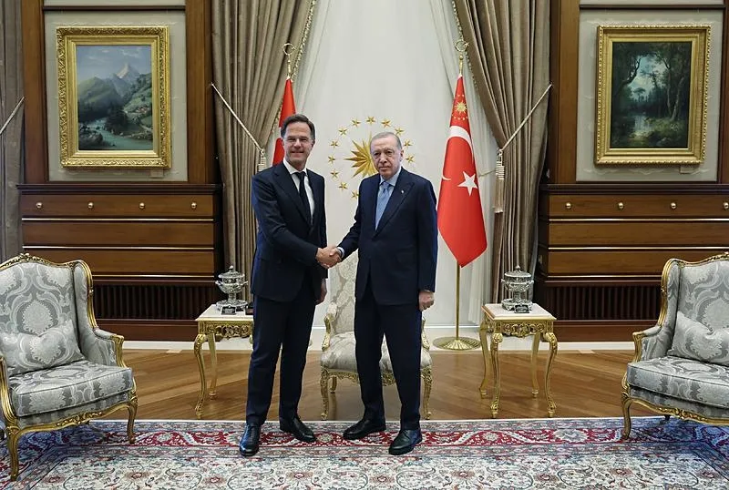 Başkan Recep Tayyip Erdoğan, Cumhurbaşkanlığı Külliyesi'nde NATO Genel Sekreteri Mark Rutte'yi kabul etti. (AA/14 Mayıs 2025)