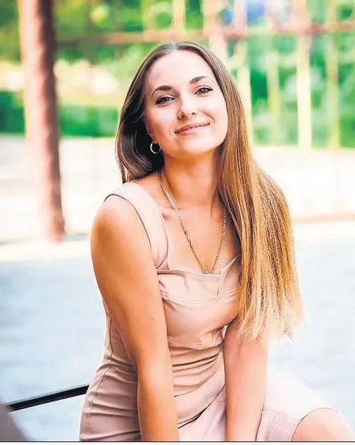 rusya-ukrayna-savasinda-rus-askerleri-tanklariyla-birlikte-teslim-oluyor-1648421192950.jpeg Rusya-Ukrayna savaşında Rus askerleri tanklarıyla birlikte teslim oluyor-5