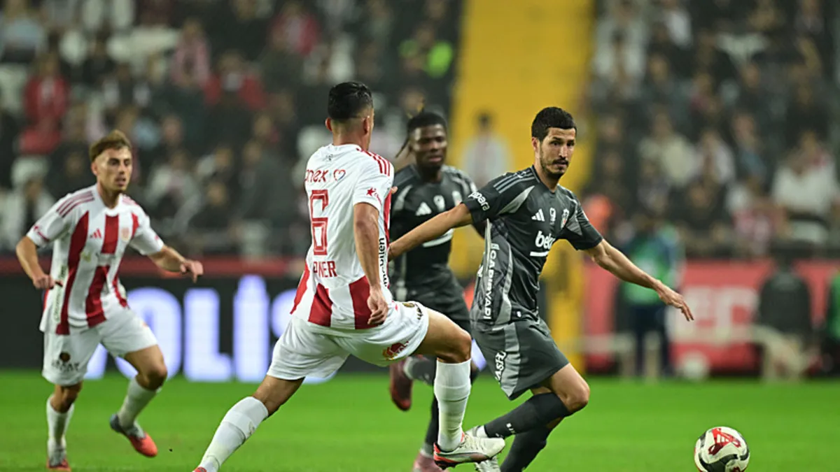 Kartal'dan sezona pençe! Antalyaspor - Beşiktaş: 1-3 | MAÇ SONUCU