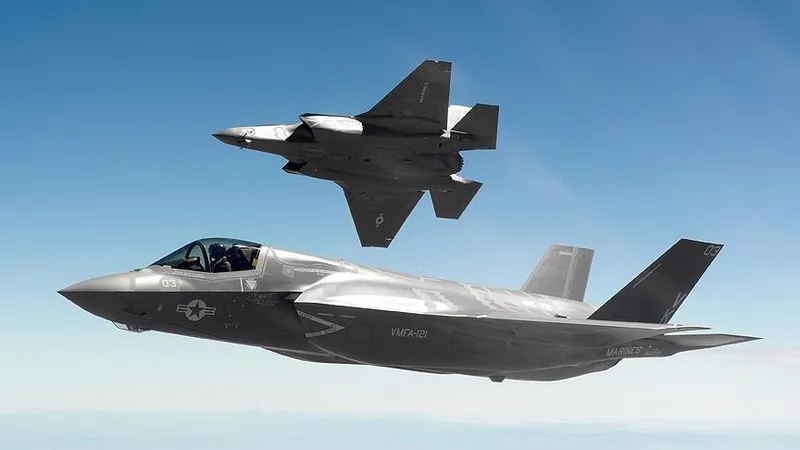 F-35 (AA)