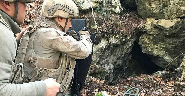 Hatay'da PKK-KCK/PYD-YPG terör örgütüne operasyon! PKK'lı teröristlerin yaşam malzemeleri ele geçirildi