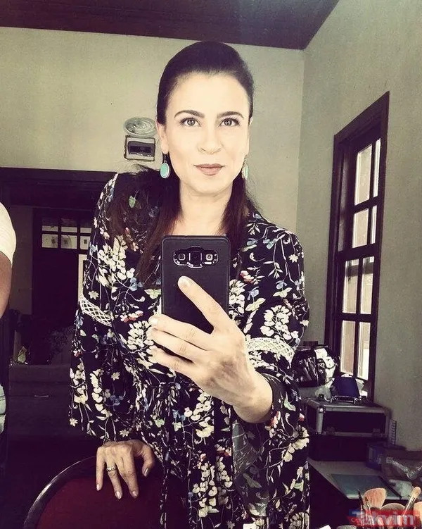 Yeşilçam efsanesi Selvi Boylum Al Yazmalım’ın küçük Samet’i meğer kızmış bakın kim çıktı ! Meğer yıllarca onu izlemişiz - 23