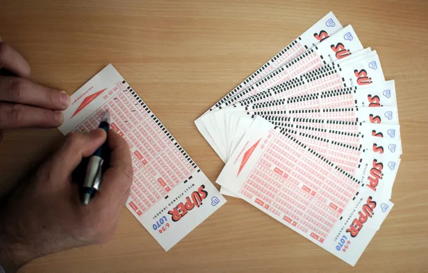 7-ocak-2021-super-loto-sonuclari-bugun-super-lotoda-hangi-sayilar-ikramiye-kazandi-1610038457558.jpg 7 Ocak 2021 Süper Loto sonuçları: Bugün Süper Loto'da hangi sayılar ikramiye kazandı?-3