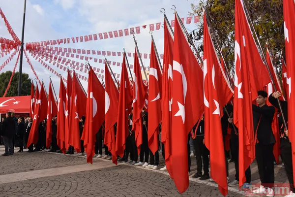 Mustafa Kemal Atatürk vefatının 86’ncı yıl dönümünde saygıyla anılıyor! | 81 ilde 9'u 5 geçe hayat durdu - 20