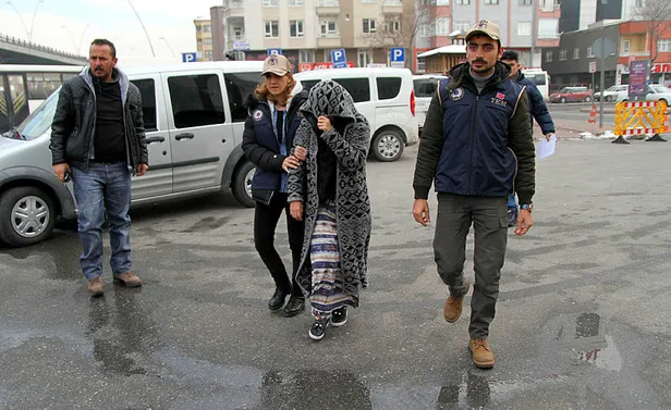 Son dakika: Fransa'dan Türkiye'ye gelen DEAŞ'lı teröristler yakalandı-1