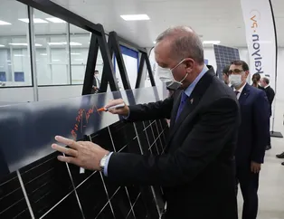 Son dakika! Başkan Erdoğan, Kalyon Güneş Teknolojileri Fabrikası'nı açtı! Dikkat çeken imza detayı