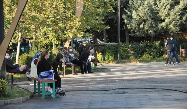 Sağlık Bakanı Fahrettin Koca'dan son dakika 'sokağa çıkma kısıtlaması' açıklaması: "Çok dikkat edin" diyerek uyardı-2