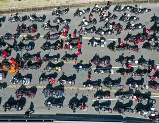 İstanbul’da kırmızı beyaz konvoy