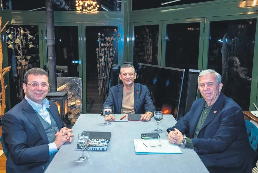 CHP’de üç savaş