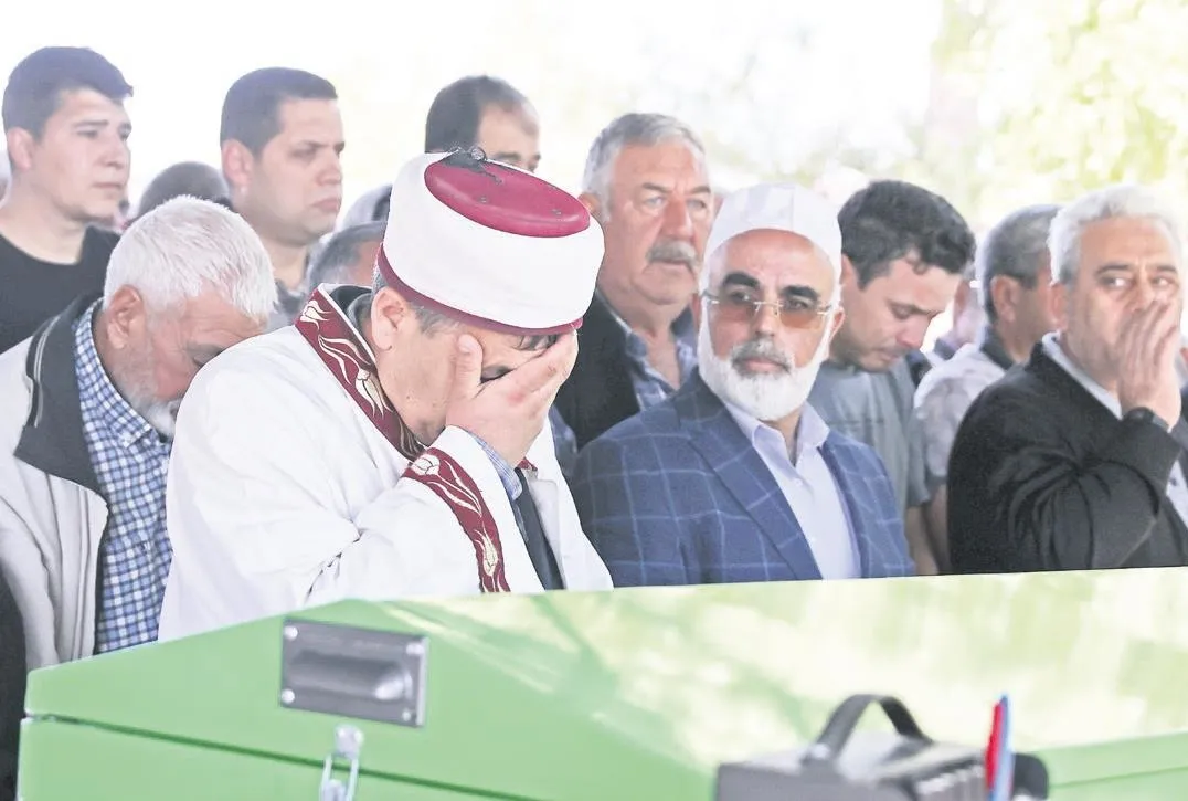 En acı cenaze namazı