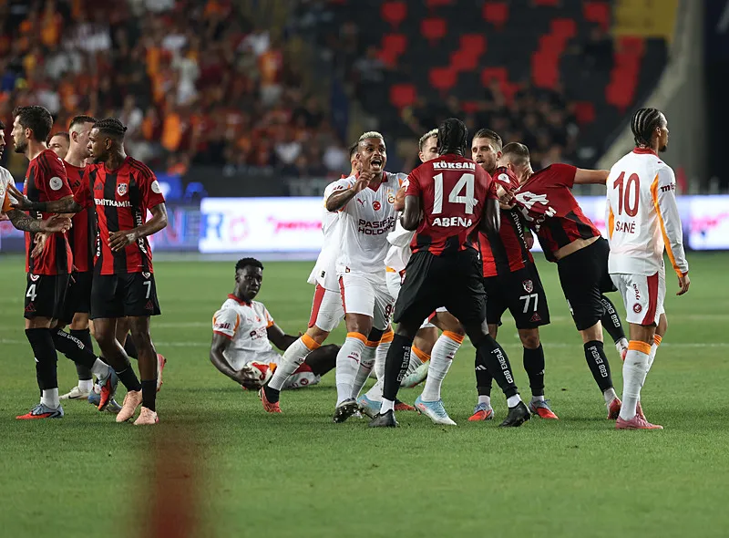 Bu penaltı sezon boyunca konuşulacak! Gaziantep FK - Galatasaray maçı sonrası olay sözler - 5
