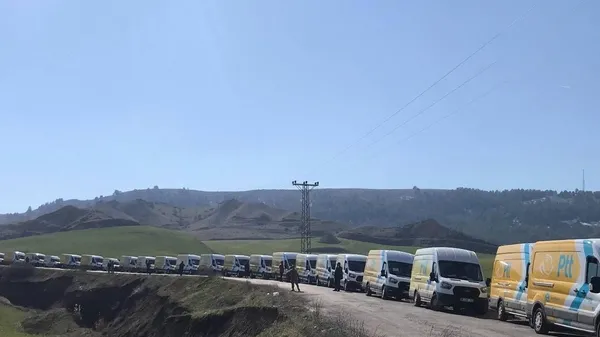 son-dakika-bakan-adil-karaismailoglu-gsm-sirketlerine-sorusturma-baslatildi-1678354798601.jpg Son dakika: Ulaştırma Bakanlığı tam kadro afet bölgesinde! Dev projeler afetlere hazır-9