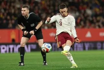 Bayer Leverkusen’in yıldızı Grimaldo Beşiktaş yolunda: İşte bonservis detayları