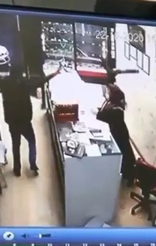 Annesinin gözü önünde öldürmüşlerdi! Kuyumcu katilleri 200 kamera kaydı incelenerek yakalandı