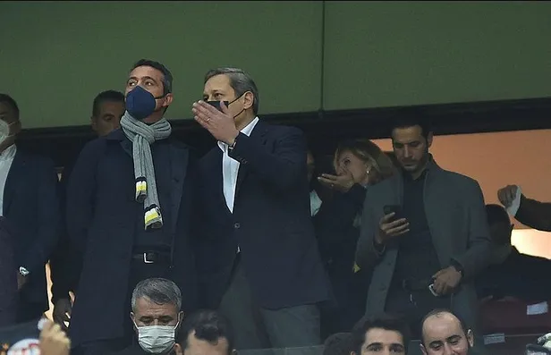 tff-fenerbahce-galatasaray-derbisinin-faturasini-kesti-fatih-terime-buyuk-ceza-1637879805932.jpeg