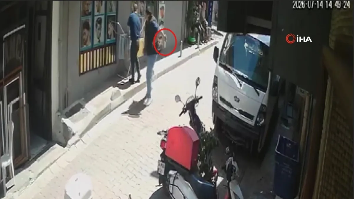 Tıraşını beğenmedi! Berberini bıçakladı