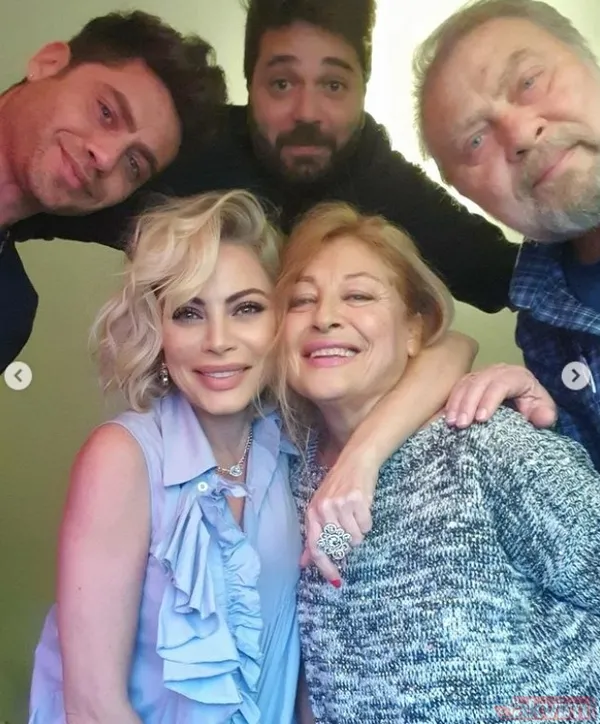 Seray Sever acı haberle yıkılmıştı! 9. günde o kareleri paylaştı Tatlıses'in eski eşi Ayşegül Yıldız, Hakan Ural ve birçok ünlüden mesaj yağdı - 7