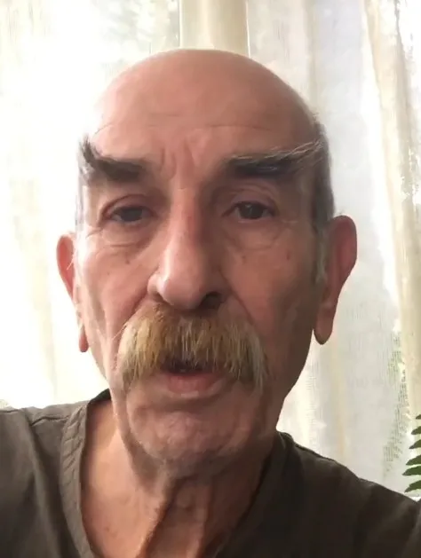 oyuncu-sinan-bengier-aort-damari-yirtilmasiyla-olumden-dondu-1774432528545.jpg "6. günü göremeyebilirsin!" Sinan Bengier ölümden döndü: Fıtık sanmıştı gerçek bambaşka çıktı!-4