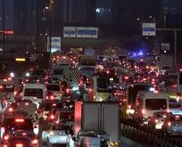 İstanbul’da trafik çilesi zirve yaptı!