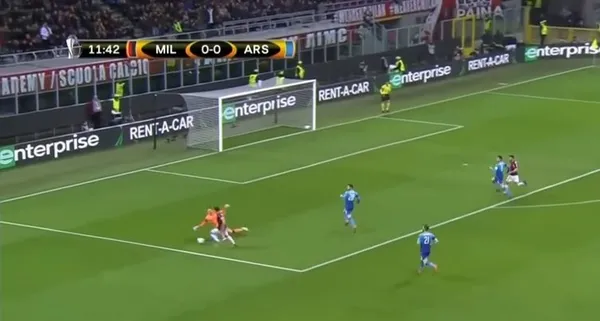 Hakan Çalhanoğlu'nun hareketi maça damga vurdu!-1