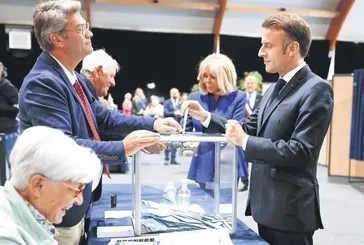 Sandıktan sol çıktı