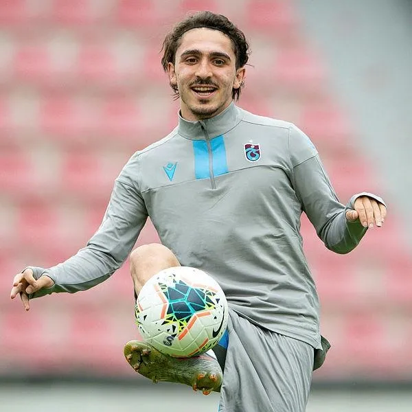 Abdülkadir Ömür: Bize inananları mahcup etmeyelim-1