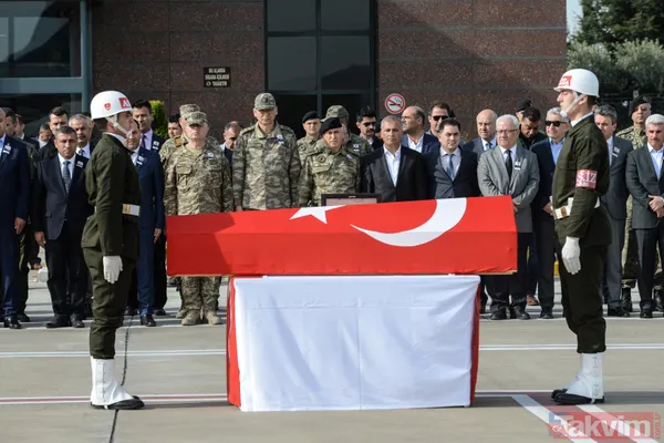 Türkiye şehitlerini uğurluyor! - 22