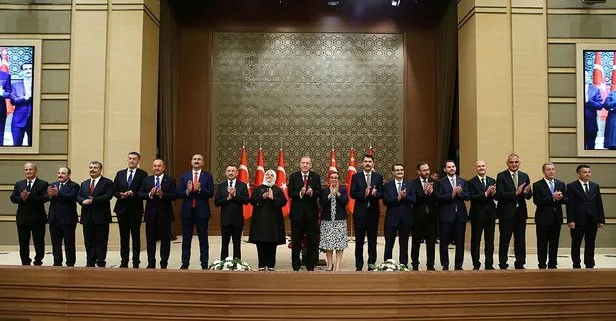 Yeni kabineyle ilk toplantı bugün!